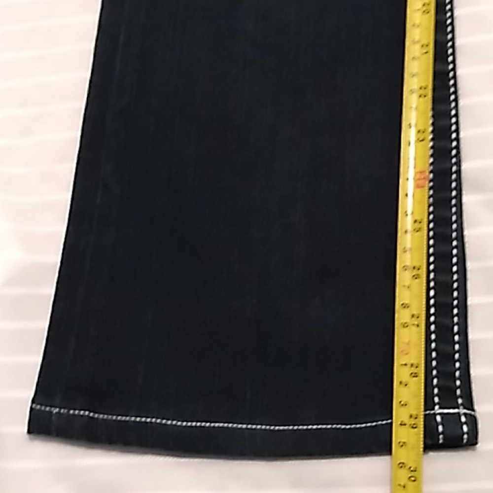True Religion Women Becky Big T Jeans - Picture 5 of 13